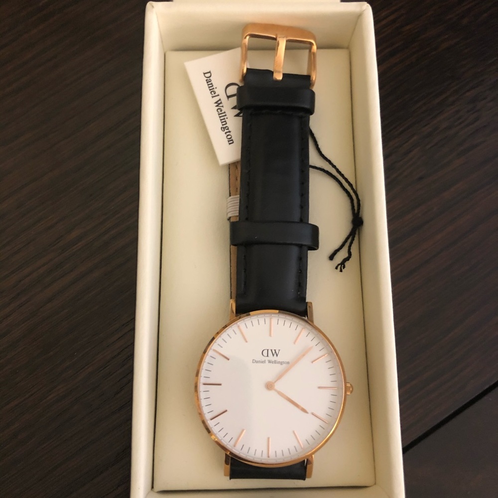 Daniel Wellington classic watch NWT